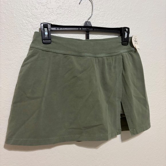 Aerie Offline Set - Picture 4 of 8